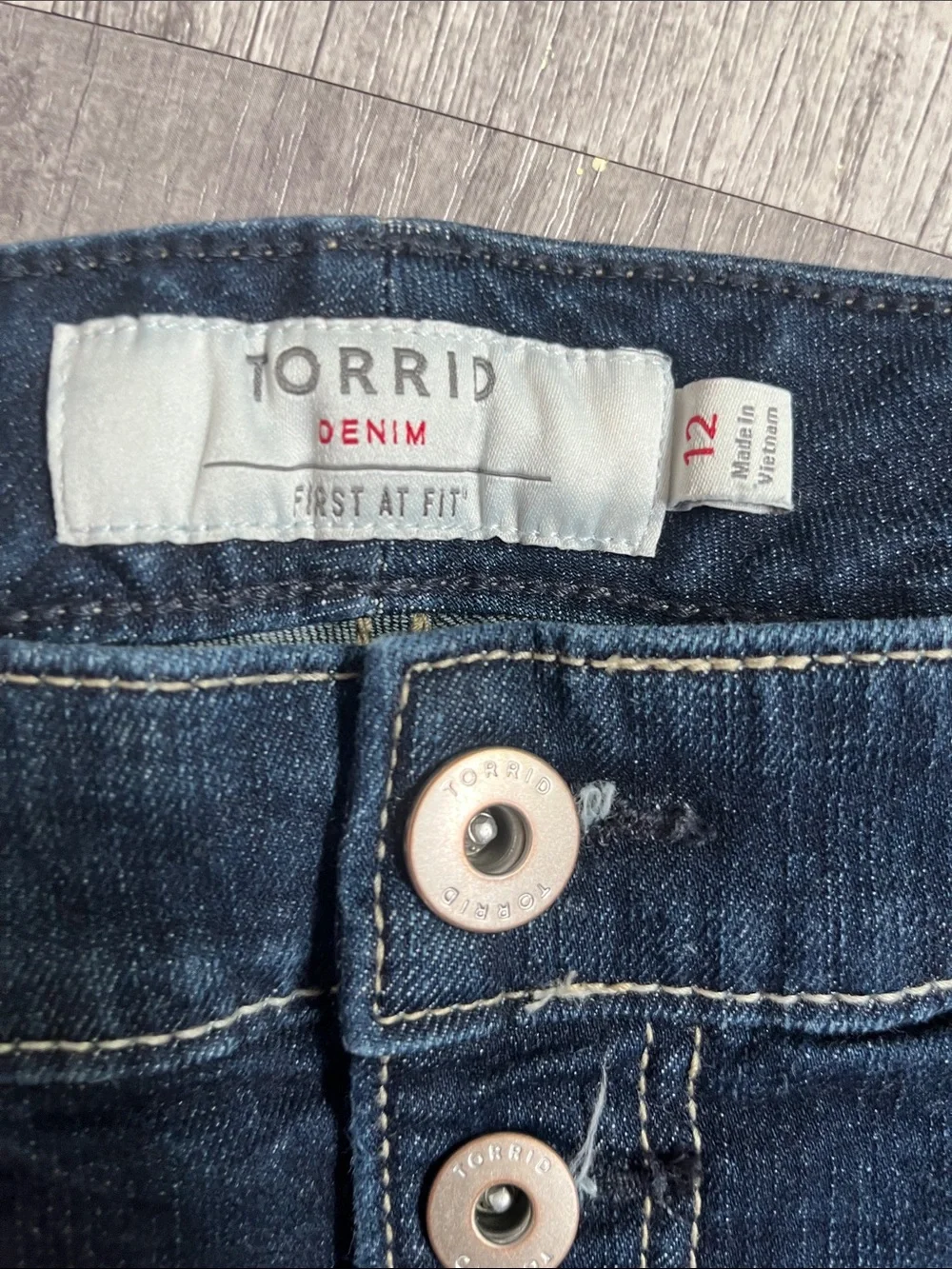 Torrid Denim FIRST AT FIT Shorts